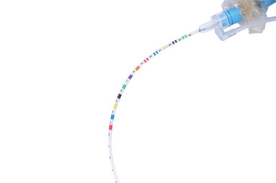 Goede prijs. 5FR Tracheostomie met gesloten zuigkatheter voor de behandeling van de luchtwegen online